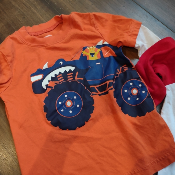 bundle of 2 • boys long sleeve t shirts 2T - Picture 6 of 6